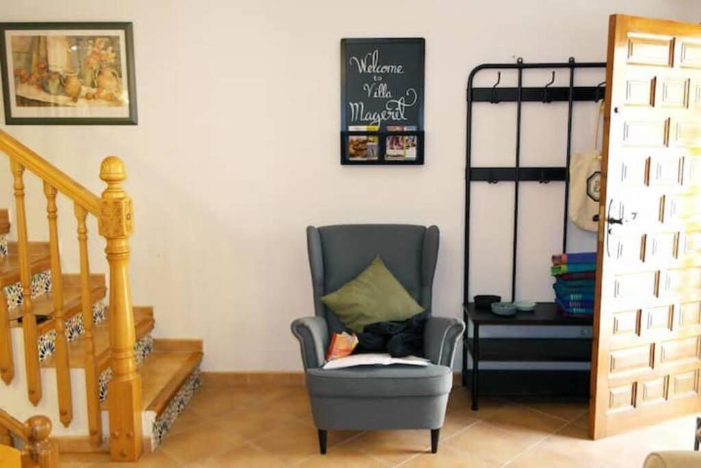 Villa Magerit, Entire Home 5 Minutes Easy Walk To Sandy Beach La Mata  Exteriör bild