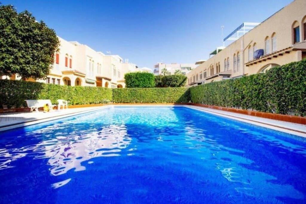 Villa Magerit, Entire Home 5 Minutes Easy Walk To Sandy Beach La Mata  Exteriör bild