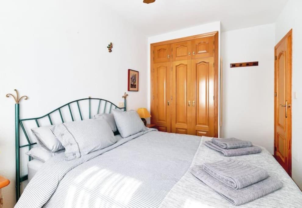 Villa Magerit, Entire Home 5 Minutes Easy Walk To Sandy Beach La Mata  Exteriör bild